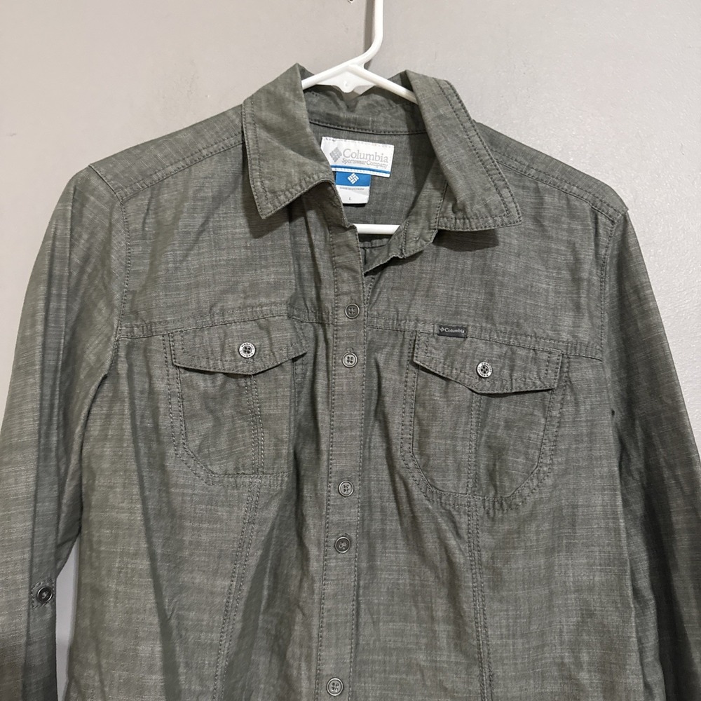 Columbia Shirt Women L Chambray-like Double Breast Pockets, Convertible Sleeves - Picture 3 of 7